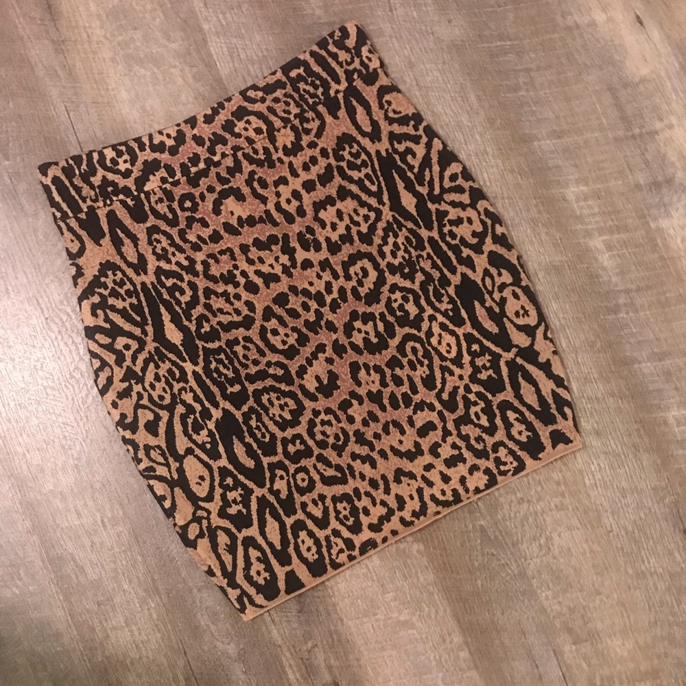 Jacquard Leopard Bodycon Power Skirt